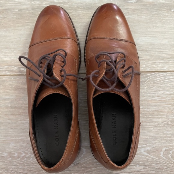 COLE HAAN CAP TOE OXFORD size:9M color: British Tan - Picture 2 of 9